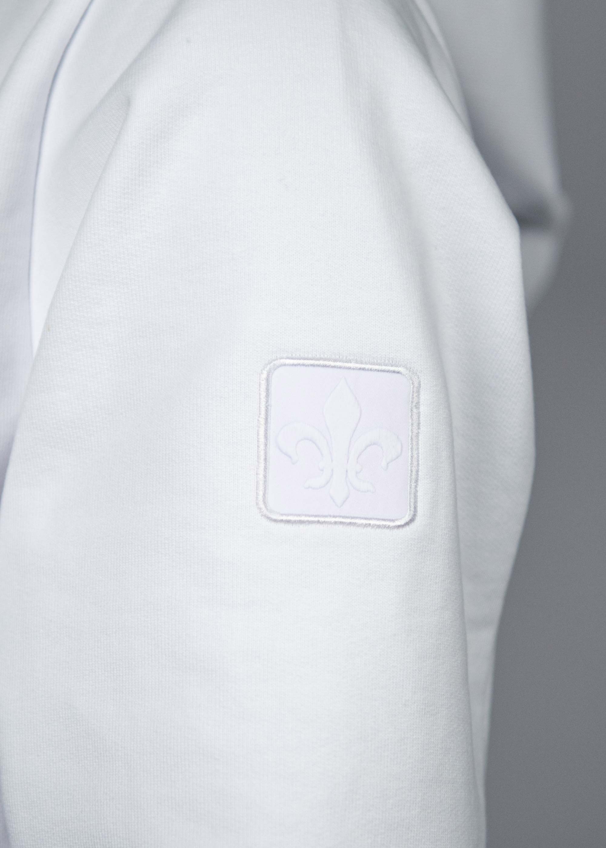 2-174_SportFAIRein-White-Collection-Hoodie-unisex_5