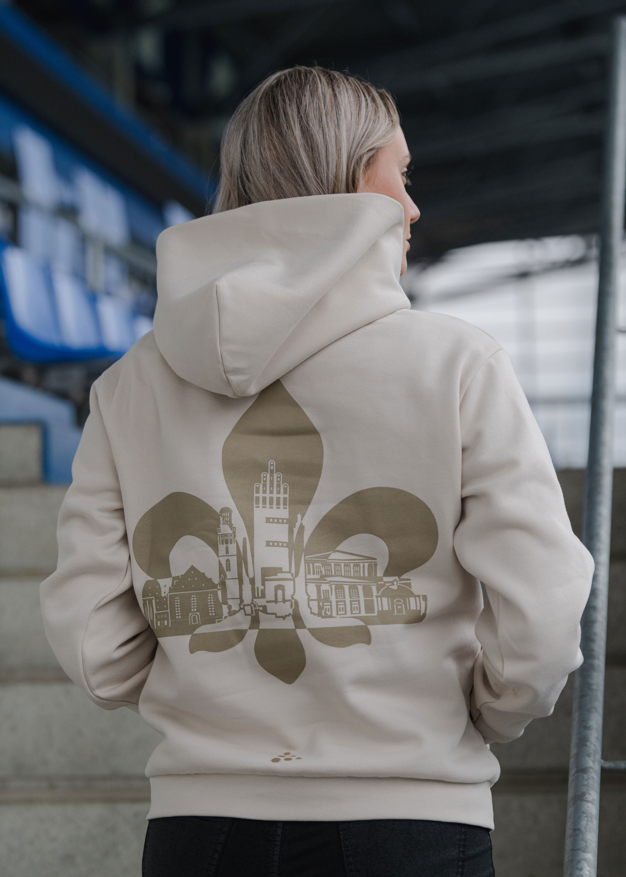 SV 98 Frauen Präsentations-Hoodie 2025/26, Beige